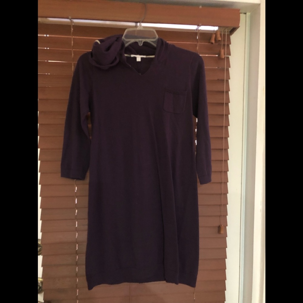 Girl size 14y Burberry wear once!